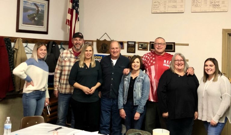 Pictures Left- Right: Alyssa Lewis, Jason Elam, Amy Elam, John Elam, Mita Elam, Robin Deacon, Amy Sommers, and Emma White.      Photo submitted