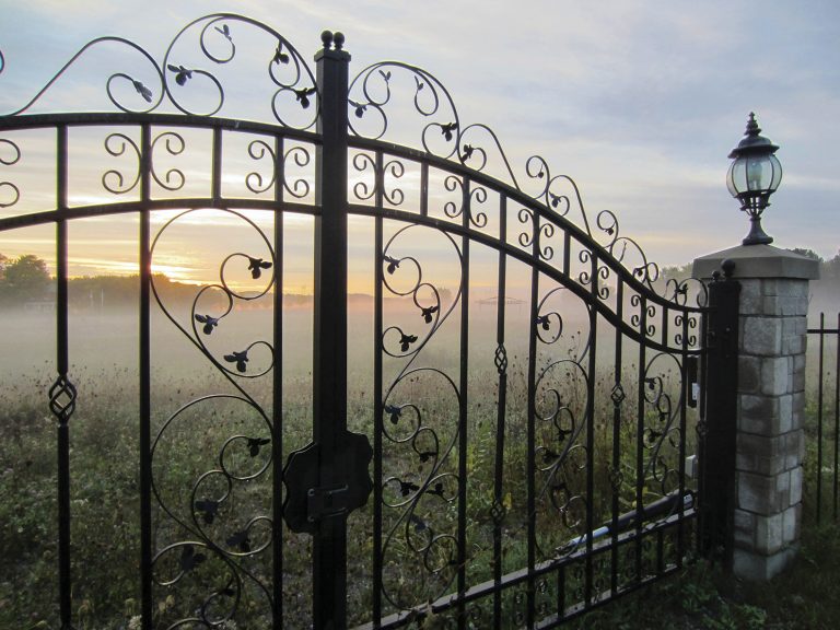 Rusty Gate