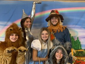 Beardstown Middle/High School Music Department will present “The Wizard of Oz” this weekend at the high school auditorium. The show will be presented at 7 p.m. on Friday, November 4 and Saturday, November 5 and at 2 p.m. on Sunday, November 6. Tickets may be purchased at the door. The community is encouraged to come and enjoy this favorite of many. Pictured above are some of the members of the cast.