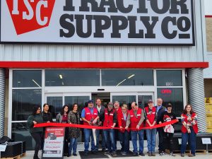 Tractor Supply, 100 Cass Ave., Beardstown had it's grand opening and ribbon cutting on December 10.  Photo by Jaime Chapman