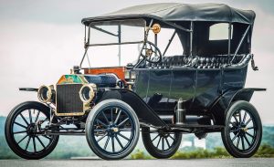 1913 Ford Model T.
