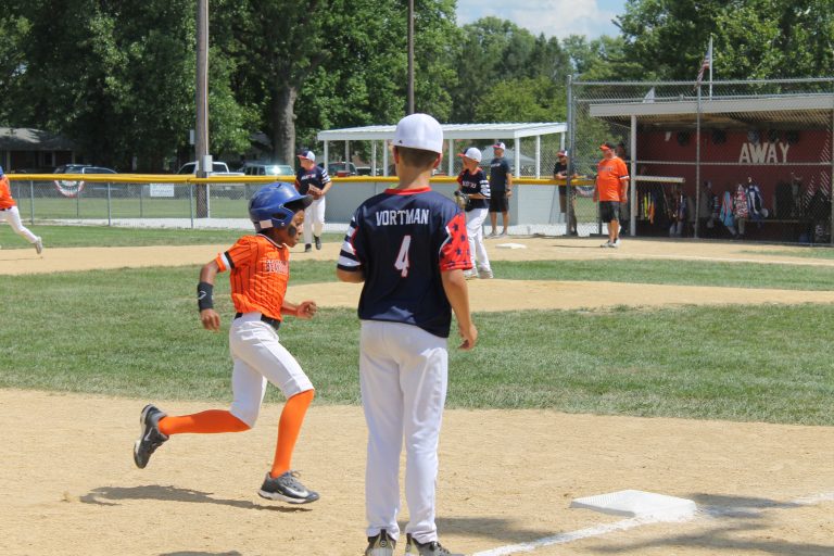 Jrue Gaffney rounds third on his way to home for the 9/10 year old Beardstown All-Stars.