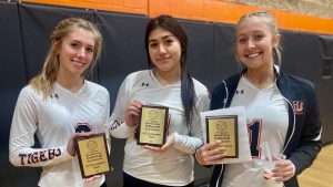 Congratulations to the Tigers’ (L/R) Alora Logan, Brandy Mendoza, and Shelby Goodrich for making the All-Tournament Team at the Beardstown Volleyball Tournament.