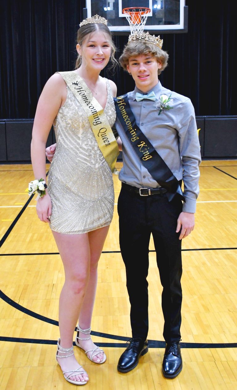 Homecoming Queen and King, Carson Arthalony & Drew Marr